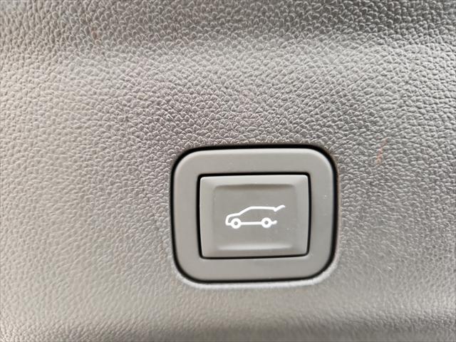 2026 GMC Yukon 4WD Denali