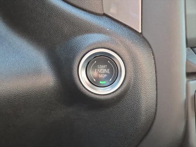 2025 Chevrolet Silverado 2500HD 4WD Crew Cab Standard Bed Custom