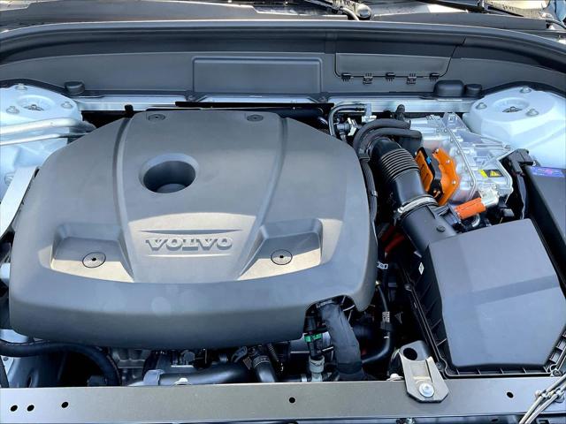 2026 Volvo XC60 Plug-In Hybrid Plus, T8 AWD Electric/Gasoline, Dark