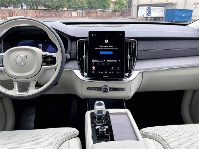 2026 Volvo XC90 Plug-In Hybrid Ultra, T8 AWD, Electric/Gasoline, Bright, 7 Seats