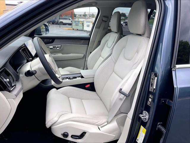 2026 Volvo XC90 Plug-In Hybrid Ultra, T8 AWD, Electric/Gasoline, Bright, 7 Seats