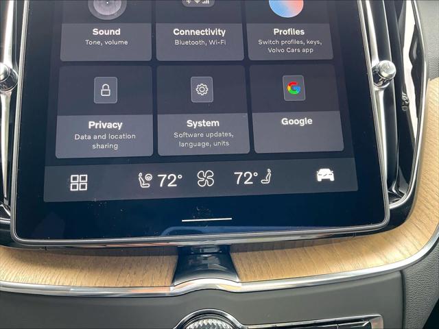 2026 Volvo XC60 Plug-In Hybrid Plus, T8 AWD Electric/Gasoline, Dark