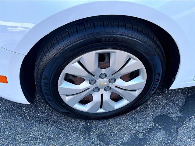2016 Chevrolet Cruze Limited LS Auto