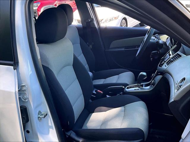 2016 Chevrolet Cruze Limited LS Auto