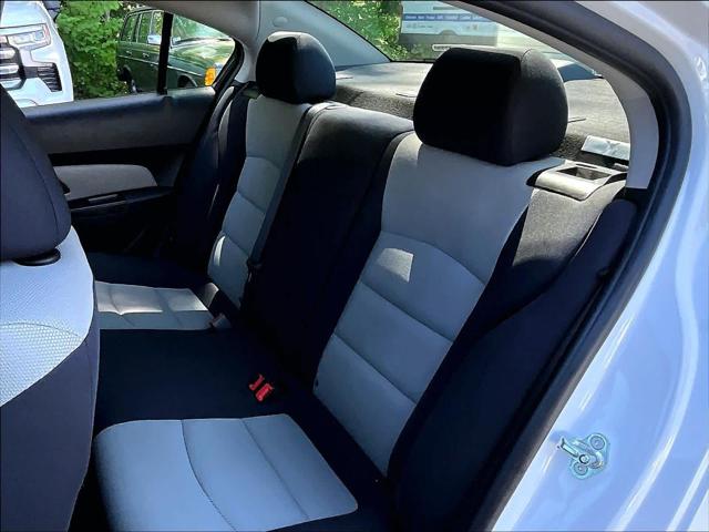 2016 Chevrolet Cruze Limited LS Auto