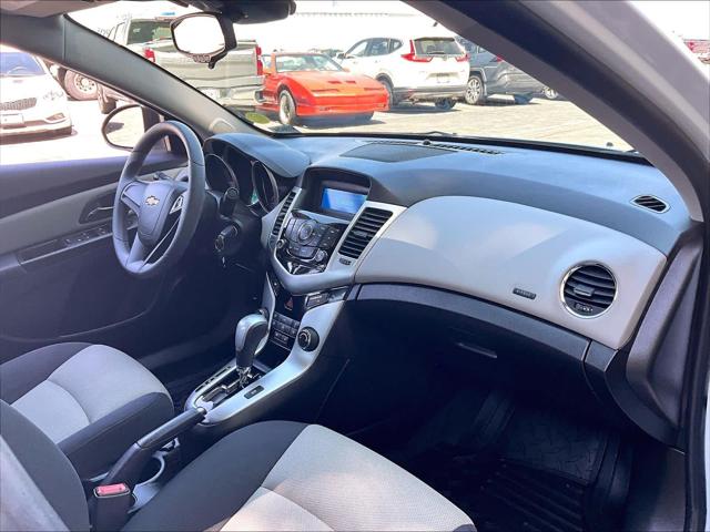 2016 Chevrolet Cruze Limited LS Auto