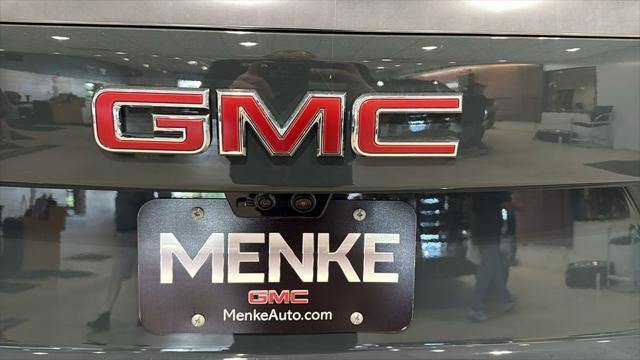 2026 GMC Yukon XL 4WD AT4
