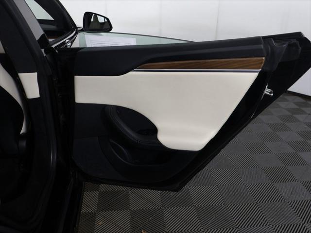 2022 Tesla Model S Dual Motor All-Wheel Drive