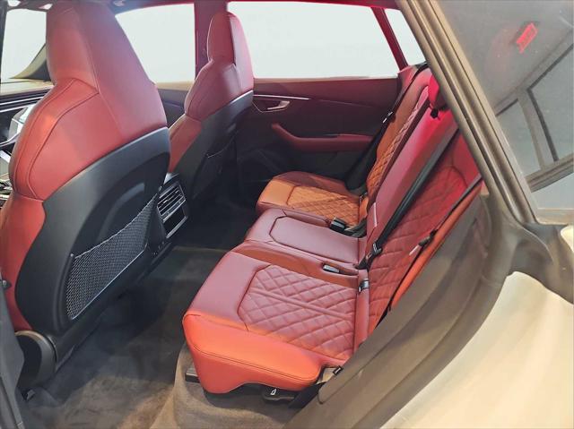 2026 Audi SQ8 Premium Plus TFSI quattro Tiptronic