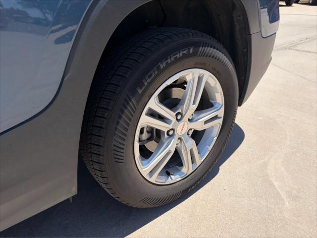 2024 GMC Terrain AWD SLE