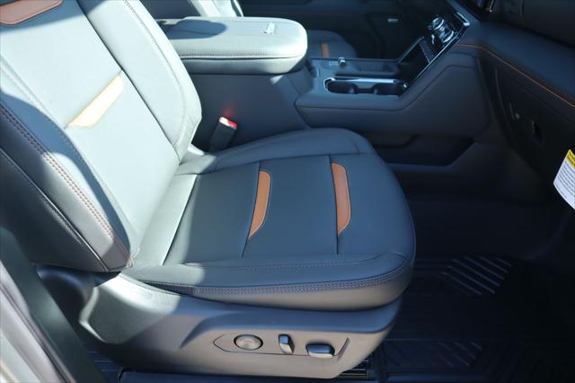 2026 GMC Sierra 2500HD Crew Cab, Standard Bed, AT4, 4WD