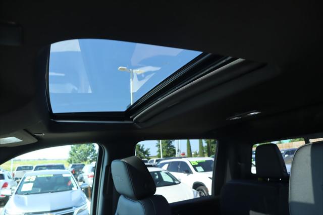 2026 GMC Sierra 2500HD Crew Cab, Standard Bed, AT4, 4WD