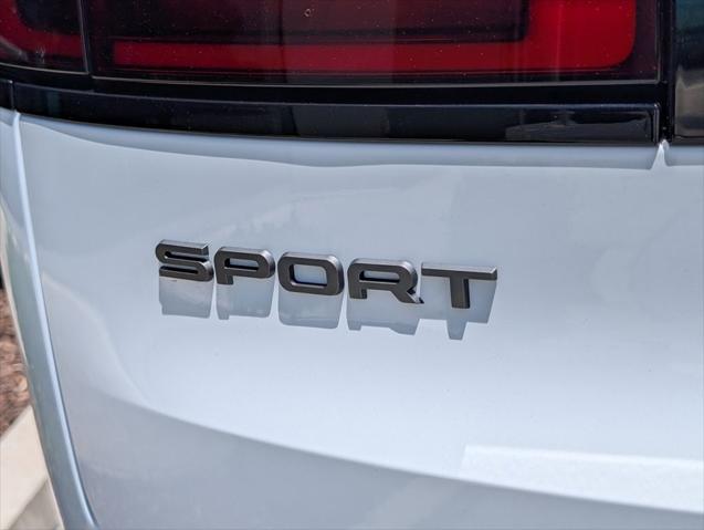 2026 Land Rover Range Rover Sport P360 SE