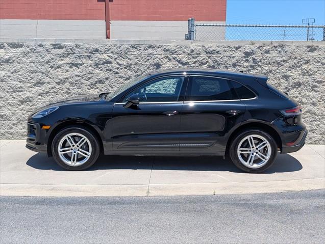 2024 Porsche Macan Unknown