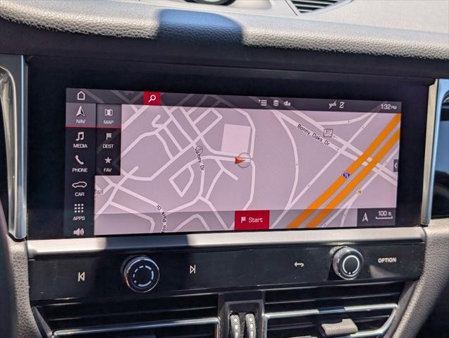 2024 Porsche Macan Unknown