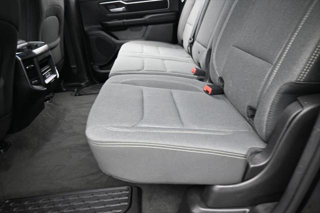 2024 Ram 1500 Big Horn Crew Cab 4x2 5'7" Box