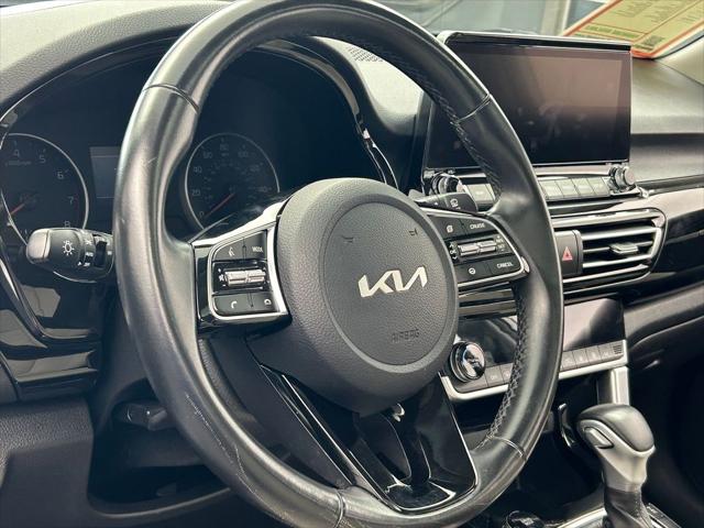 2022 Kia Seltos EX