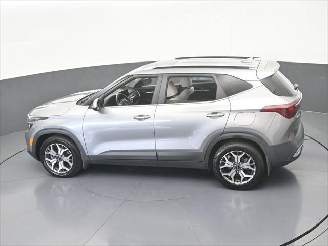 2022 Kia Seltos EX