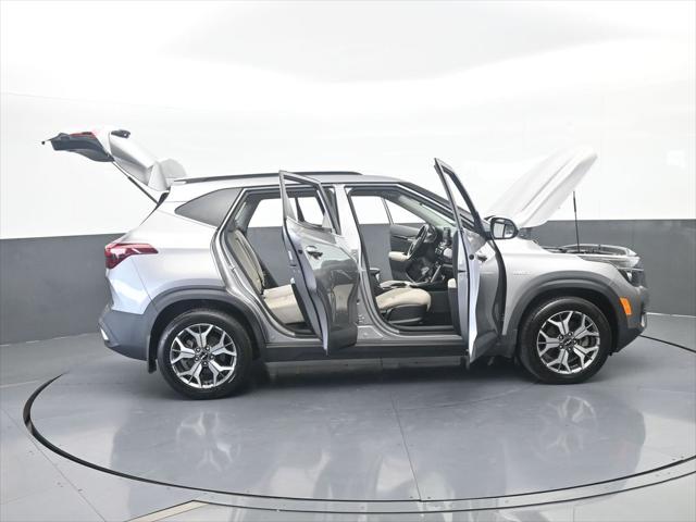 2022 Kia Seltos EX