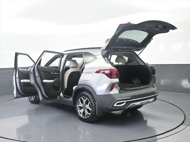 2022 Kia Seltos EX