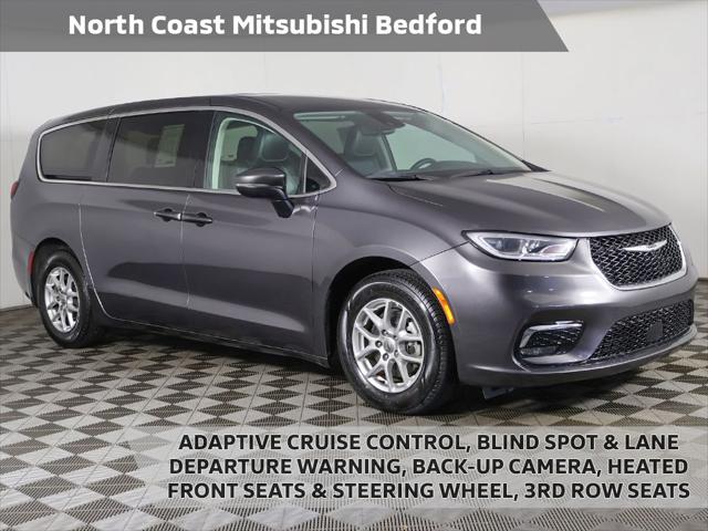 2023 Chrysler Pacifica Touring L for sale in Bedford, OH