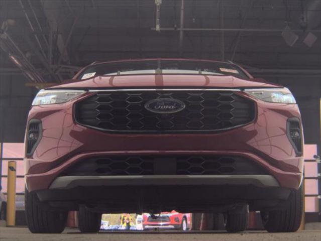 2023 Ford Escape ST-Line Select