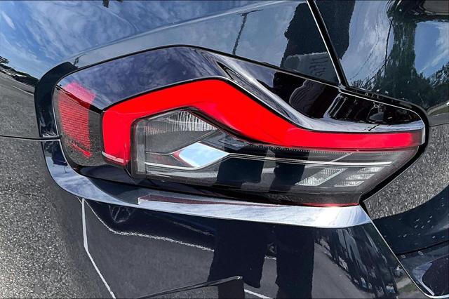 2026 BMW M240 i xDrive
