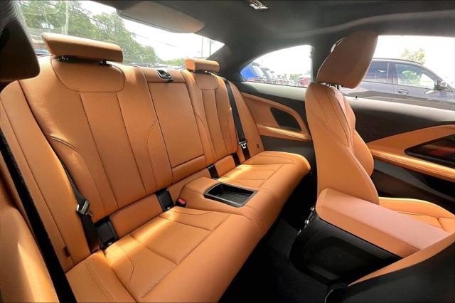 2026 BMW M240 i xDrive