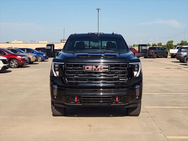 2024 GMC Sierra 2500HD 4WD Crew Cab Standard Bed AT4