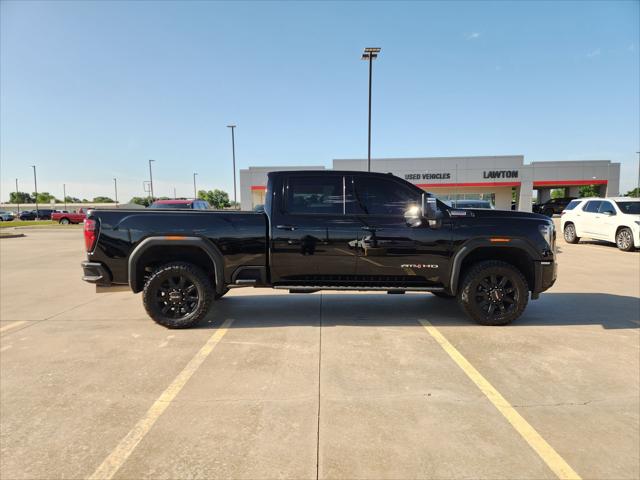 2024 GMC Sierra 2500HD 4WD Crew Cab Standard Bed AT4