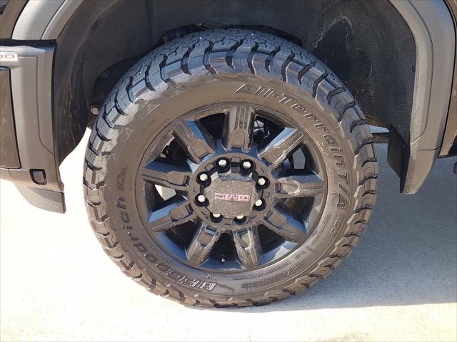 2024 GMC Sierra 2500HD 4WD Crew Cab Standard Bed AT4