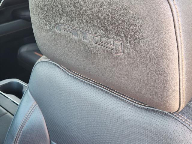 2024 GMC Sierra 2500HD 4WD Crew Cab Standard Bed AT4