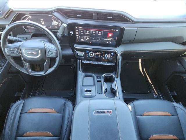 2024 GMC Sierra 2500HD 4WD Crew Cab Standard Bed AT4
