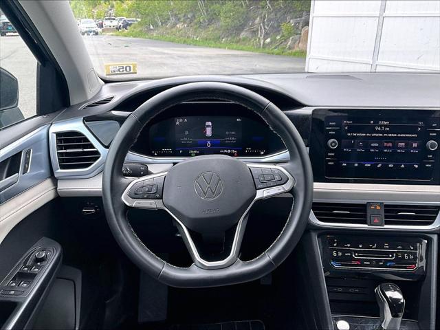 2025 Volkswagen Taos 1.5T SE