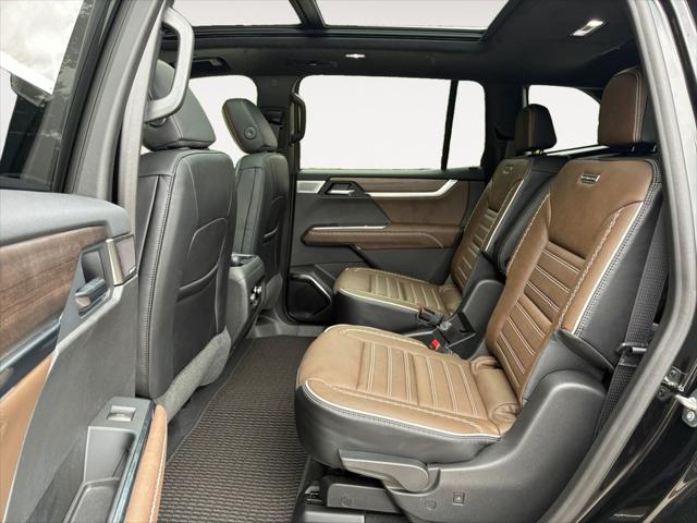 2026 GMC Acadia Denali Ultimate FWD