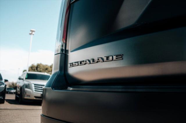 2022 Cadillac Escalade 4WD Premium Luxury