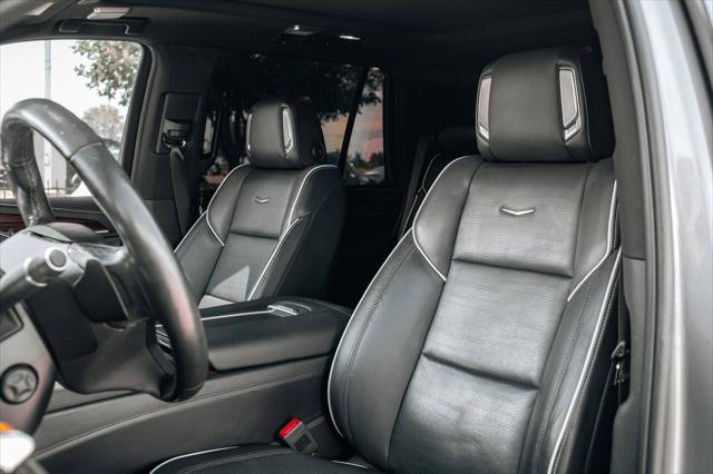 2022 Cadillac Escalade 4WD Premium Luxury