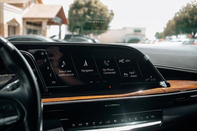 2022 Cadillac Escalade 4WD Premium Luxury