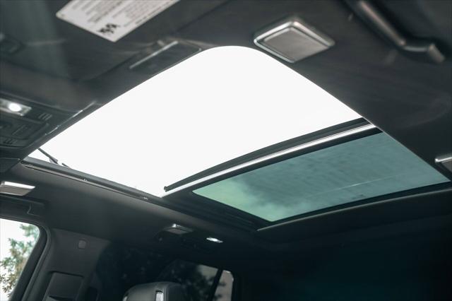 2022 Cadillac Escalade 4WD Premium Luxury
