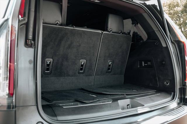 2022 Cadillac Escalade 4WD Premium Luxury