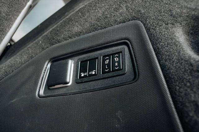 2022 Cadillac Escalade 4WD Premium Luxury