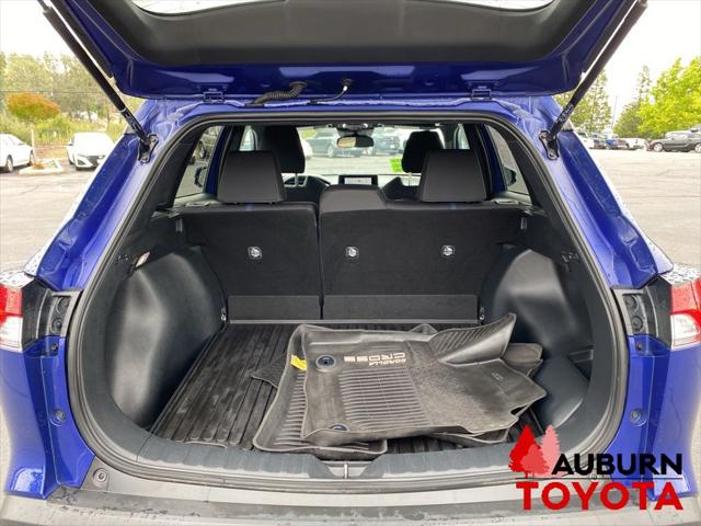 2024 Toyota Corolla Cross Hybrid SE