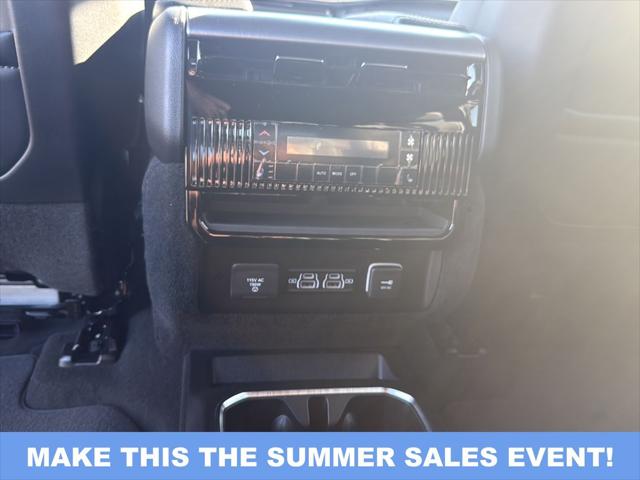 2026 Jeep Grand Wagoneer Limited Altitude 4x4