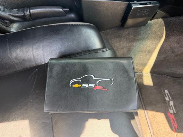 2003 Chevrolet SSR LS