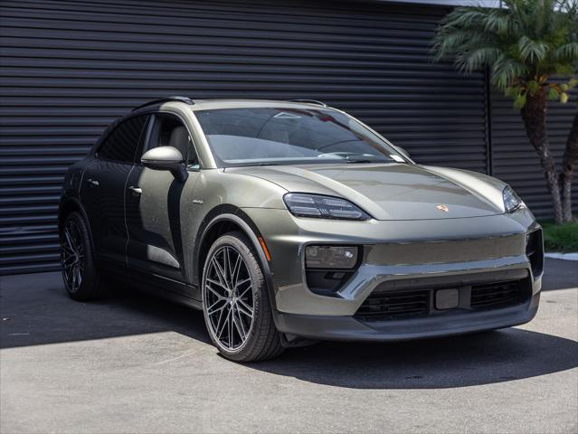 2025 Porsche Macan Electric 4