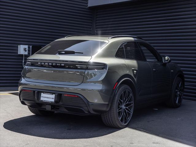 2025 Porsche Macan Electric 4