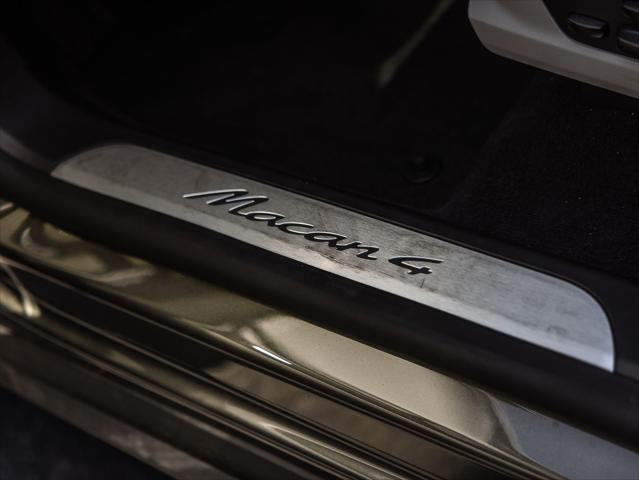 2025 Porsche Macan Electric 4