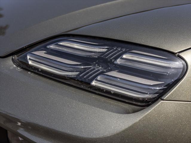 2025 Porsche Macan Electric 4