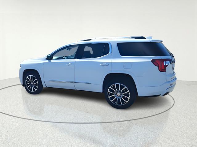 2023 GMC Acadia AWD Denali