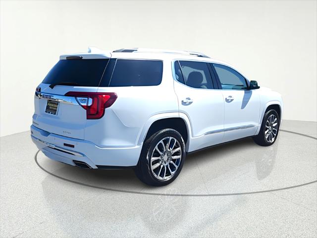 2023 GMC Acadia AWD Denali